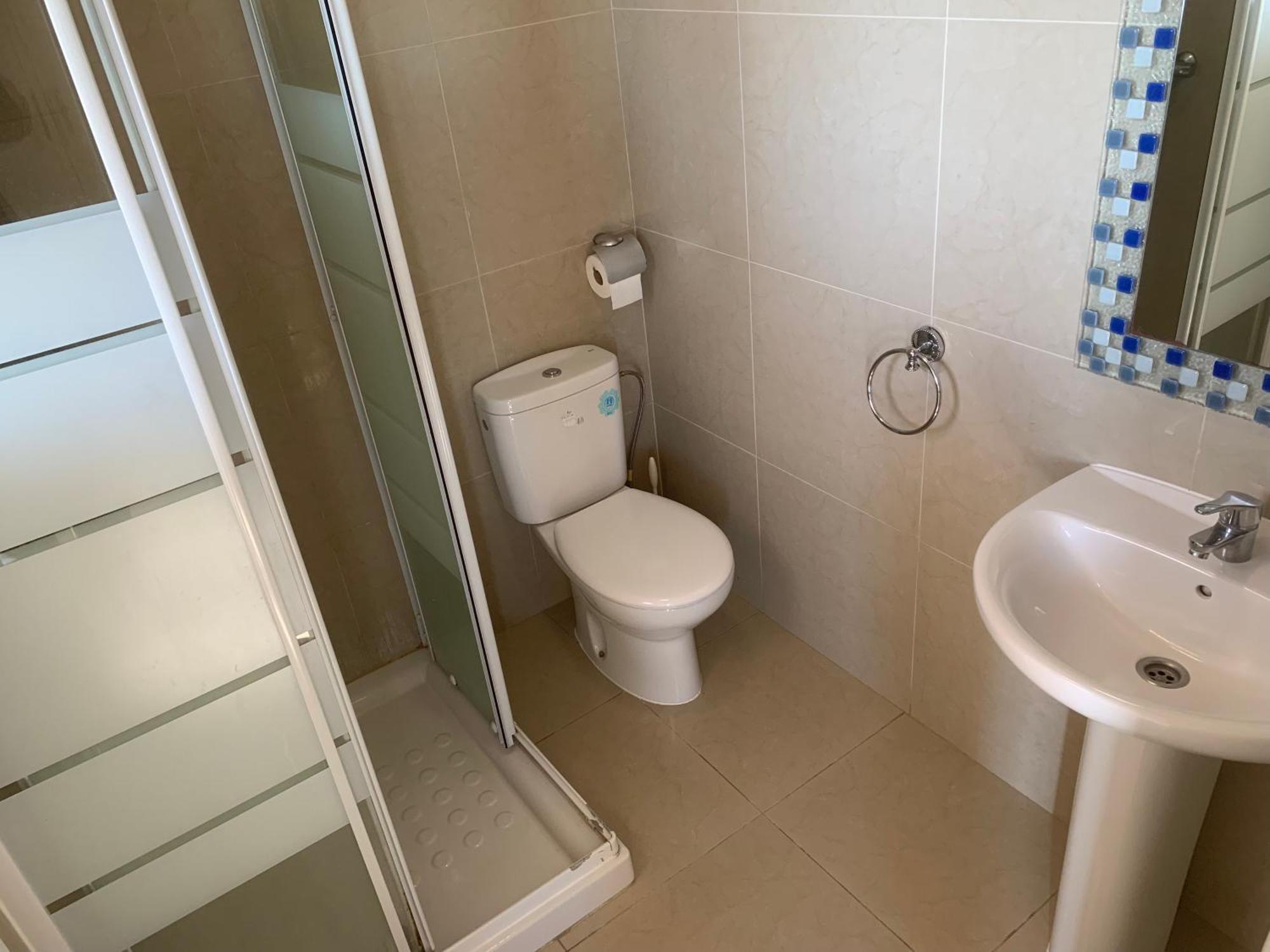 Waterside Apartment - Two Bedroom เอมปูเรียบราบา ภายนอก รูปภาพ